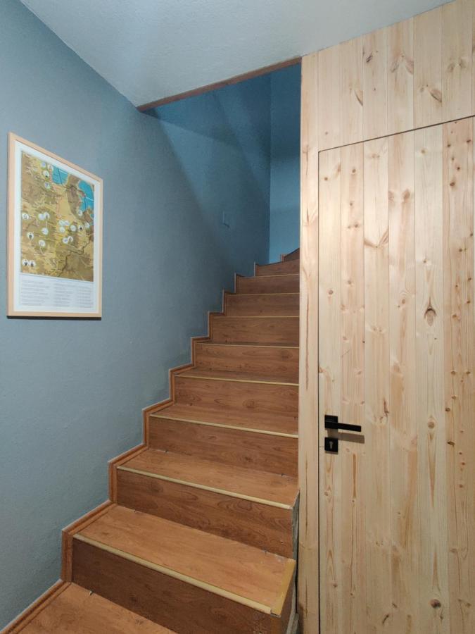 Piro'S Cozy Rooms - City Centre Корча Екстериор снимка